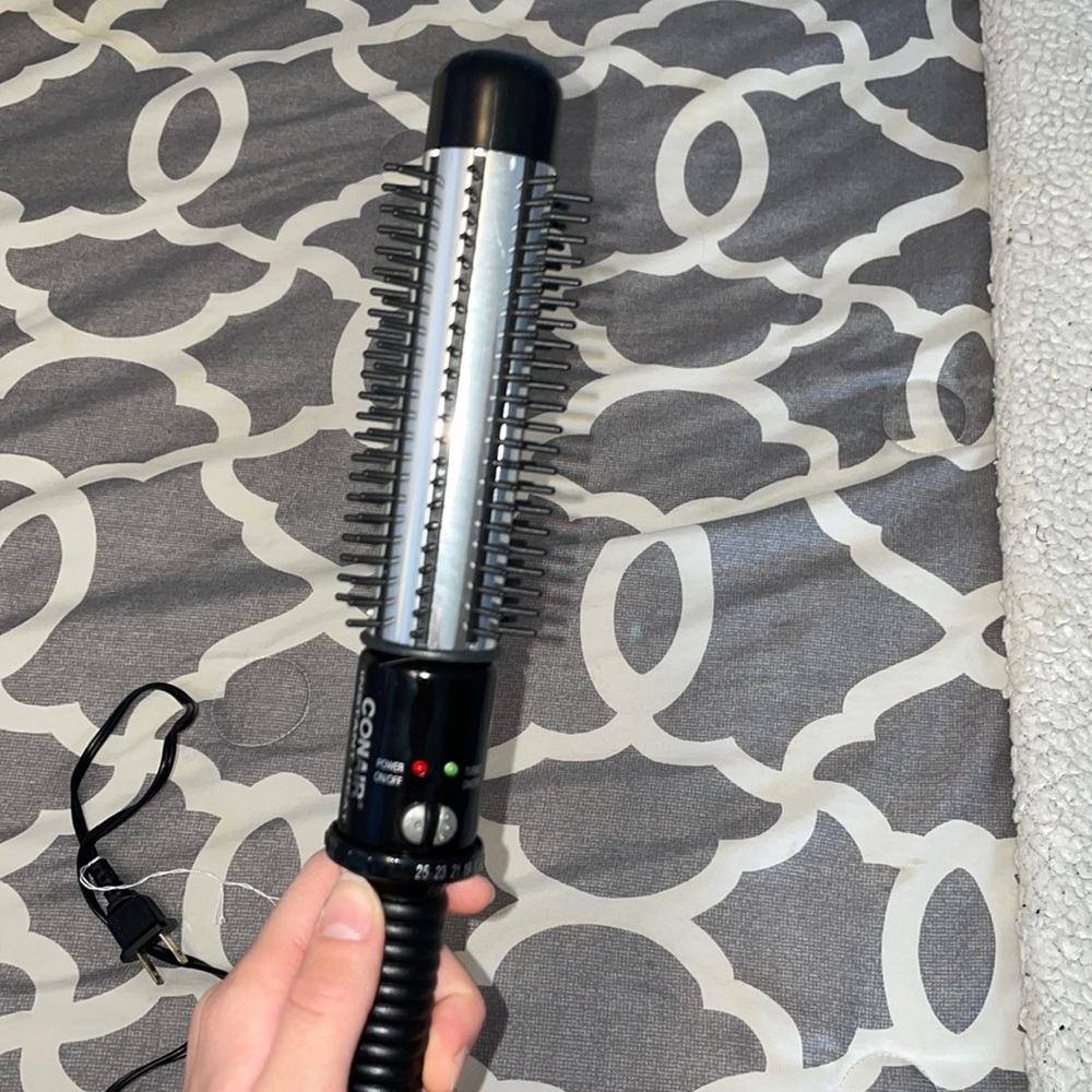 ConAir Instant Heat Styling Brush, 1 1/4 inch